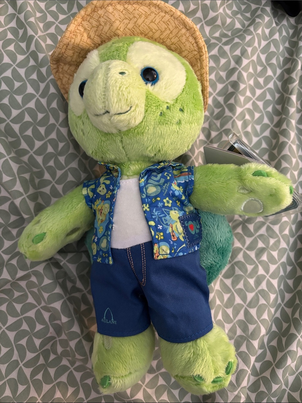 Aulani Disney “Olu” Duffy Friend Hawaii Green Plush Turtle